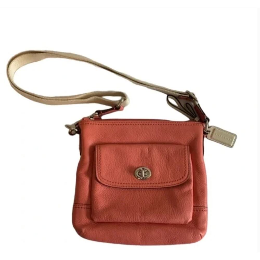 Coach Leather Cambell Swingpack Purse